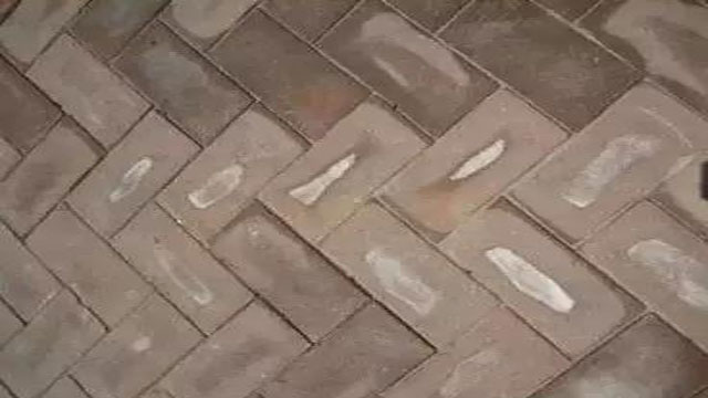 石材泛碱